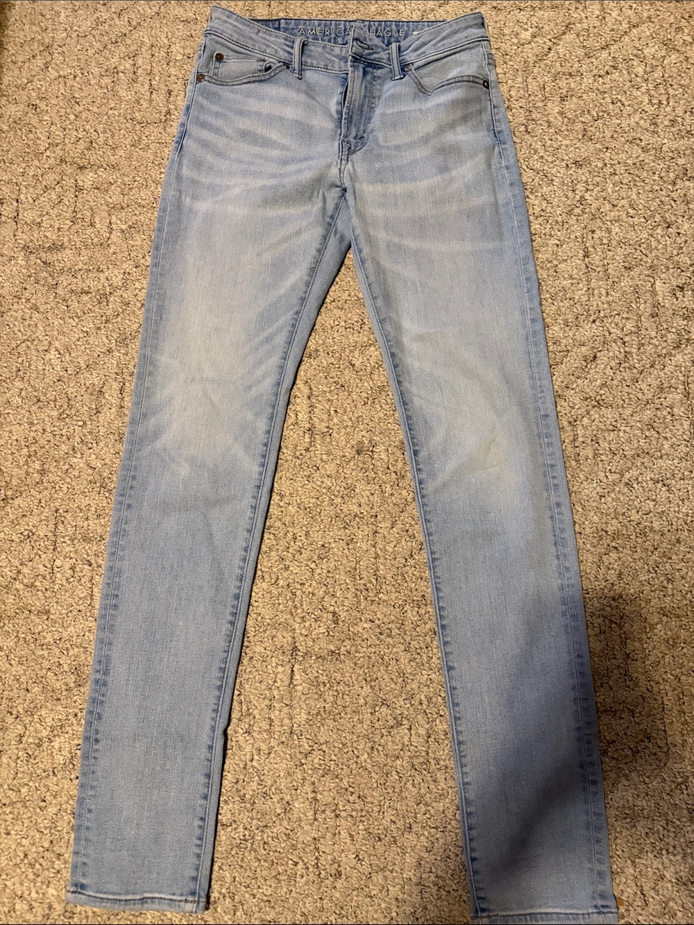 American Eagle Outfitters Light Wash Skinny Jeans -